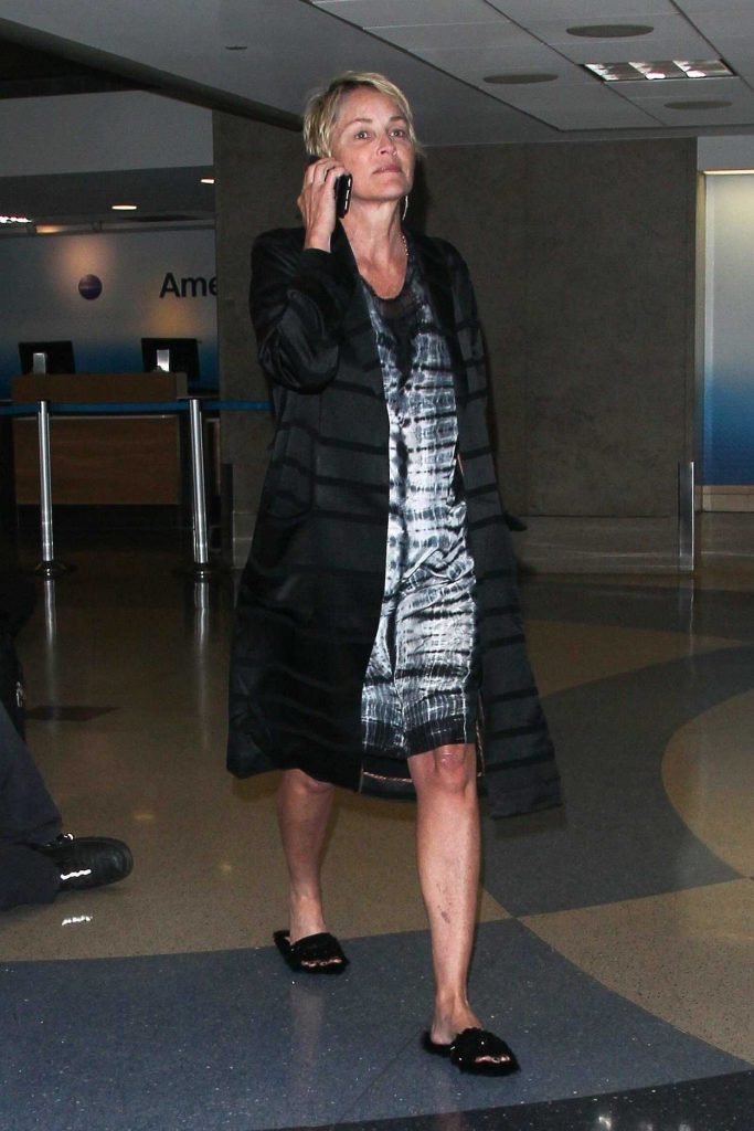 Sharon Stone Arrives at LAX Airport in Los Angeles 11/10/2017-3