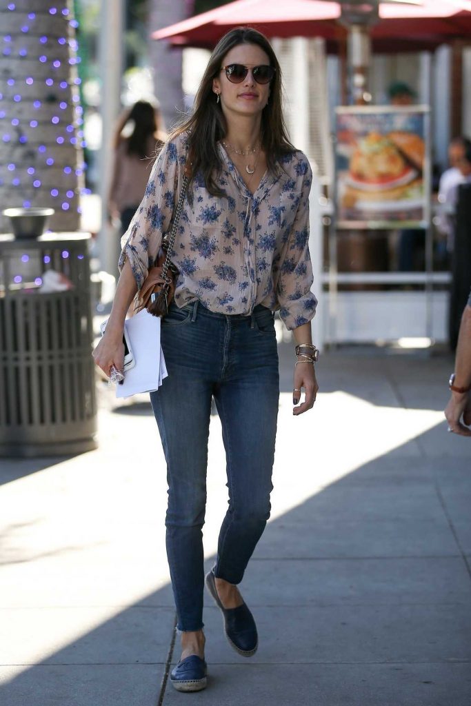 Alessandra Ambrosio Was Seen Out in Beverly Hills 12/12/2017-5