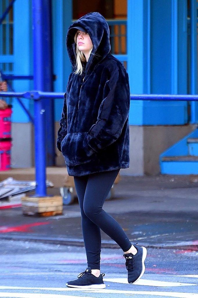 Ashley Benson Was Seen Out in NYC 12/11/2017-3