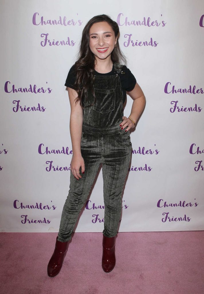 Ava Cantrell at the Chandler’s Friends Toy Drive and Wrapping Party in Los Angeles 12/10/2017-1