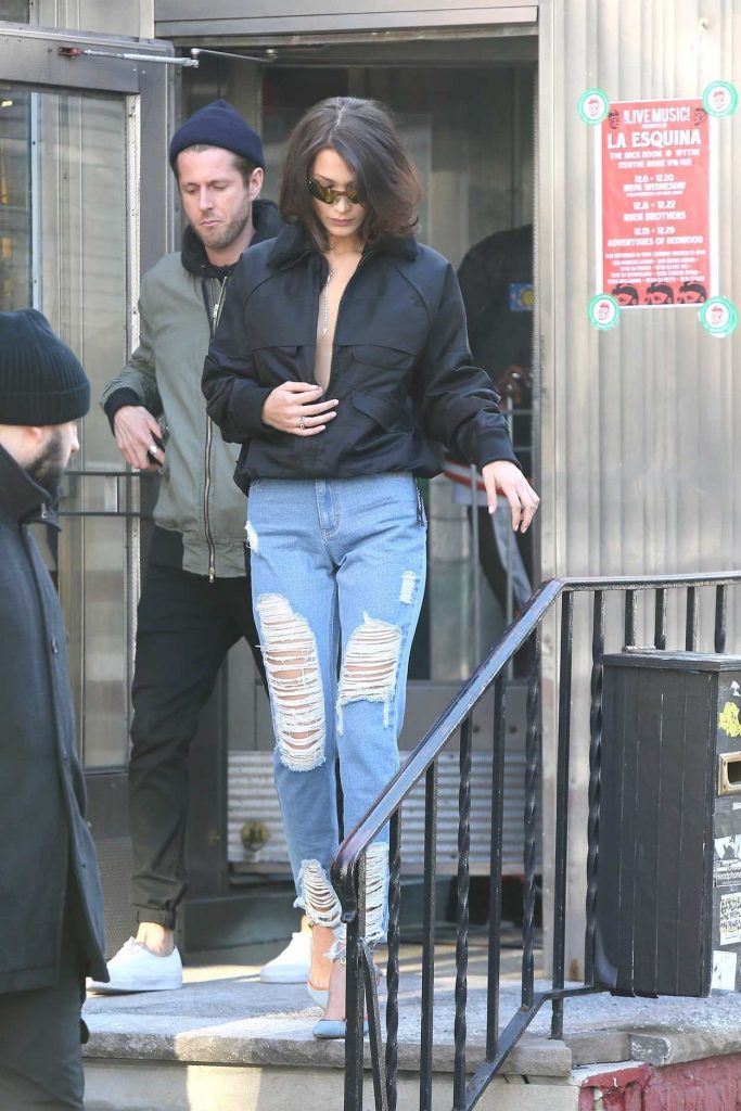 Bella Hadid Was Seen Out in New York City 12/11/2017-1