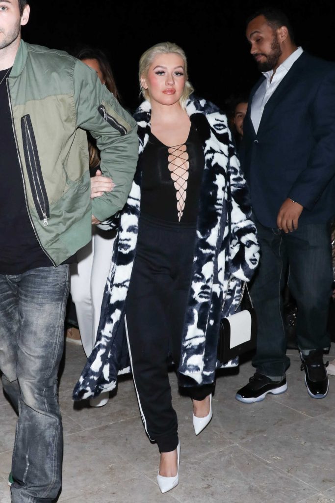 Christina Aguilera Arrives to DJ Khaled Birthday Celebration in Beverly Hills 12/02/2017-1