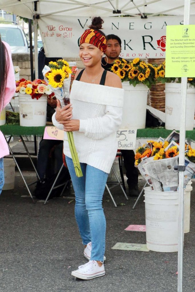 Christina Milian Was Seen at the Farmers Market with Her Daughter in Studio City 12/10/2017-4