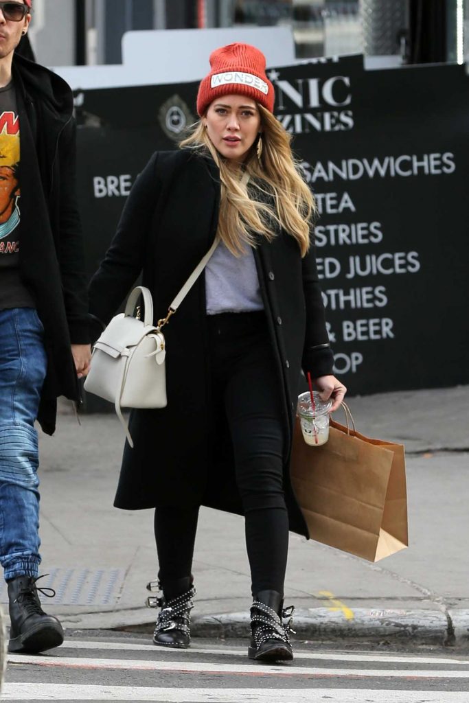 Hilary Duff Goes Shopping with Her Boyfriend Matthew Koma in Soho, New York City 12/20/2017-3