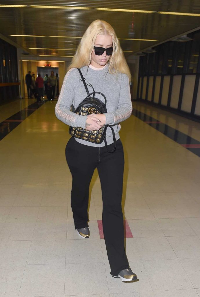 Iggy Azalea Arrives at LAX Airport in Los Angeles 12/26/2017-2