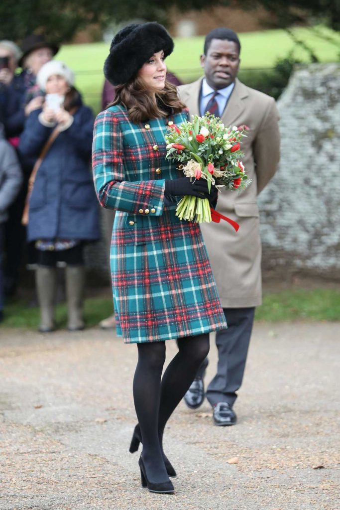 Kate Middleton Arrives at the Church of St Mary Magdalene in King's Lynn 12/25/2017-1