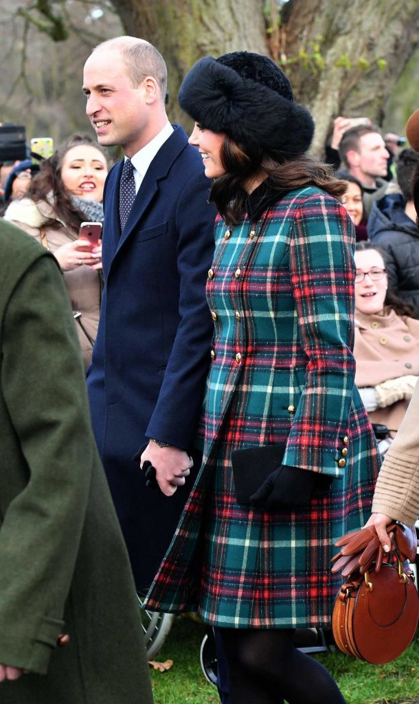 Kate Middleton Arrives at the Church of St Mary Magdalene in King's Lynn 12/25/2017-5