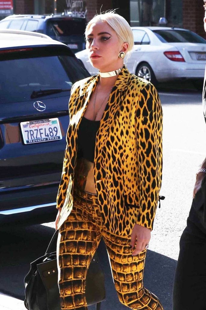 Lady Gaga Was Seen Out in Beverly Hills 12/09/2017-3