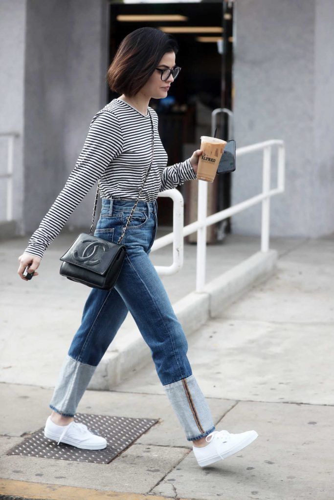 Lucy Hale Grabs an Iced Coffee from Alfred Coffee in West Hollywood 12/20/2017-5