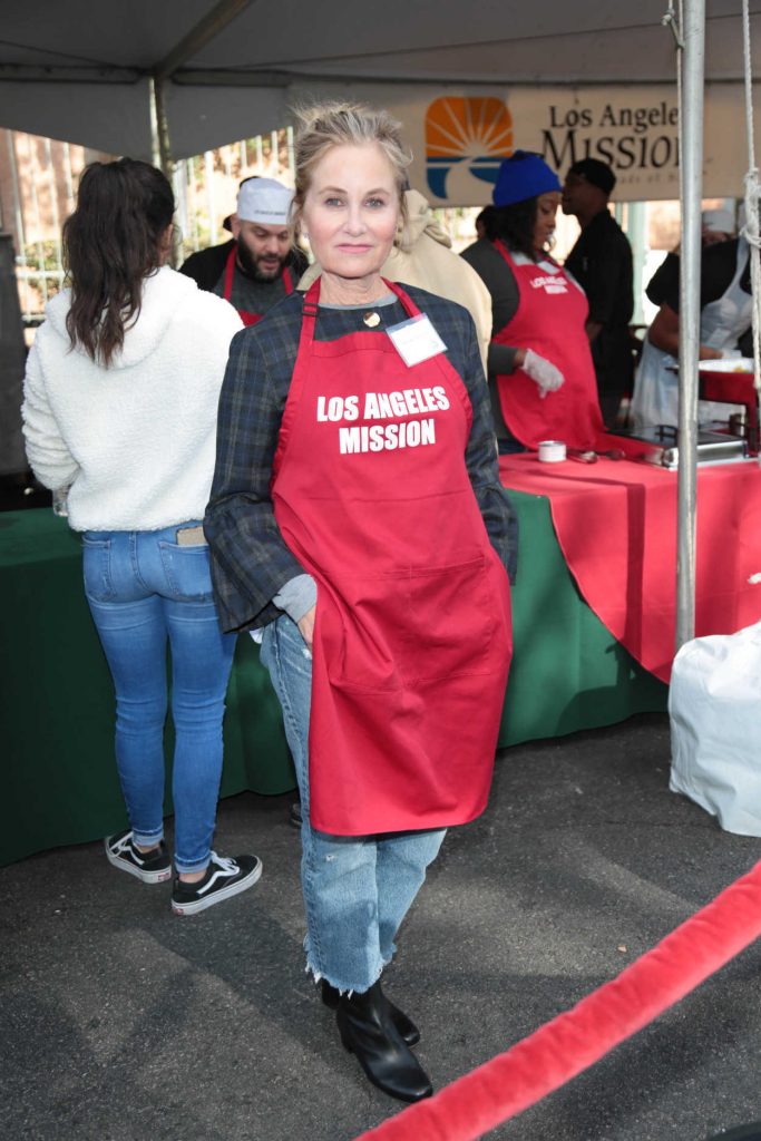 Maureen McCormick at Los Angeles Mission's Christmas Celebration on Skid Row 12/22/2017-2