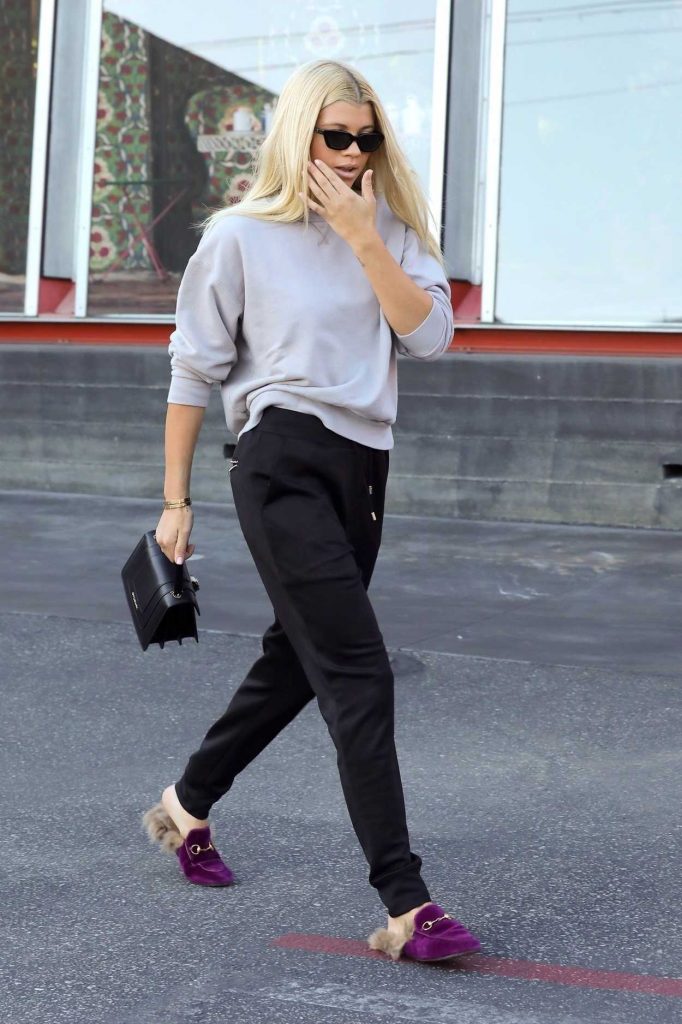 Sofia Richie Was Seen Out in West Hollywood 12/05/2017-4