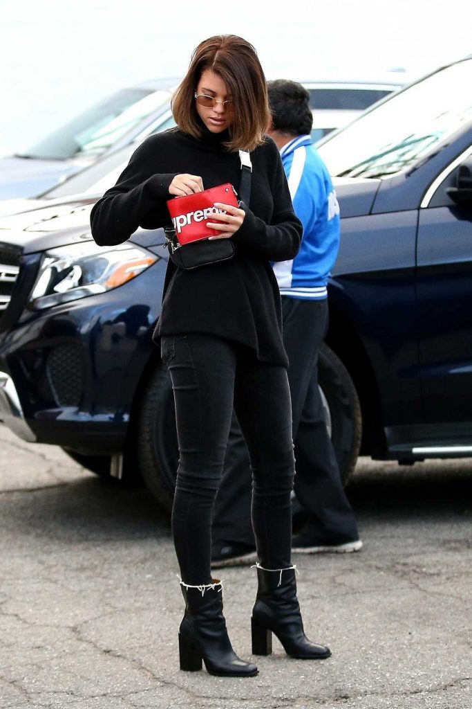 Sofia Richie Was Spotted Out in Beverly Hills 12/20/2017-4