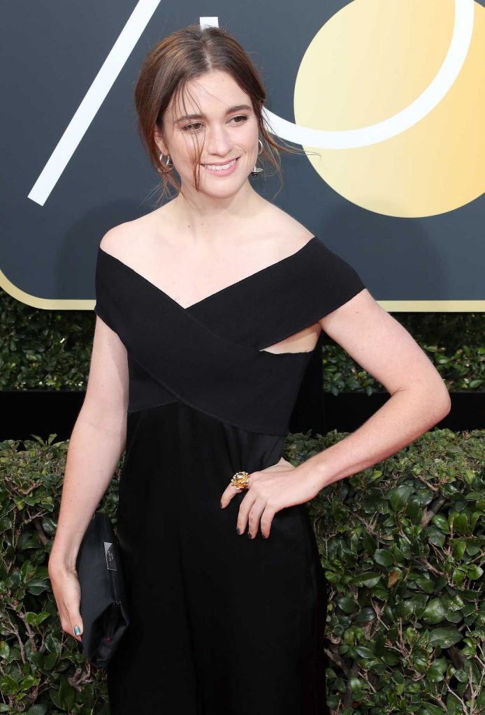 Alice Englert at the 75th Annual Golden Globe Awards in Beverly Hills 01/07/2018-4