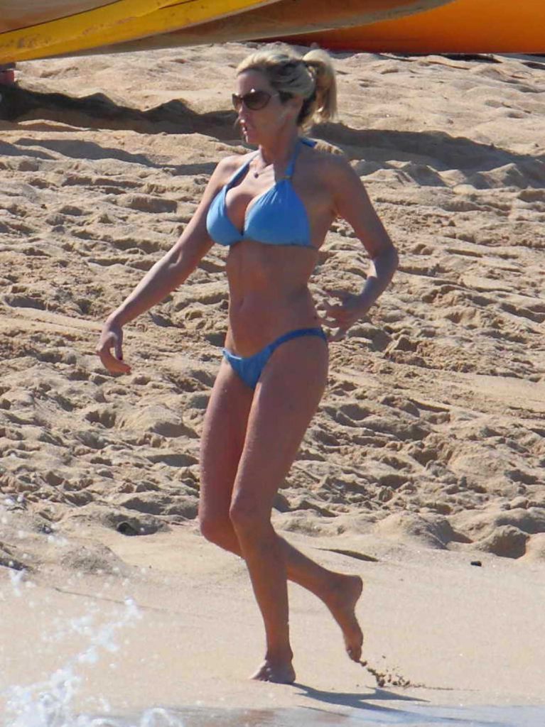 Camille Grammer Wears a Blue Bikini at the Beach in Hawaii 12/31/2017-4