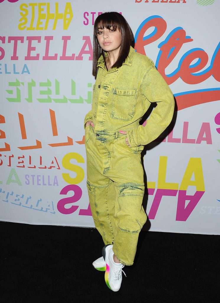 Charli XCX at the Stella McCartney Show in Hollywood 01/16/2018-2