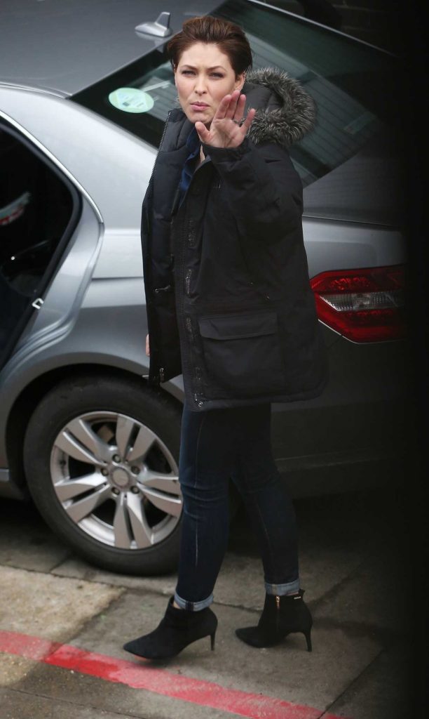 Emma Willis Leaves ITV Studio in London 01/04/2018-3