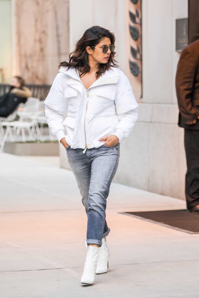 Priyanka Chopra Leaves the Four Seasons Hotel in New York City 01/24/2018-3