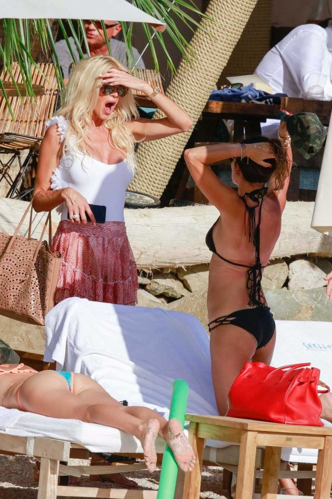 Victoria Silvstedt Was Spotted at the Beach in St Barts 01/03/2018-4