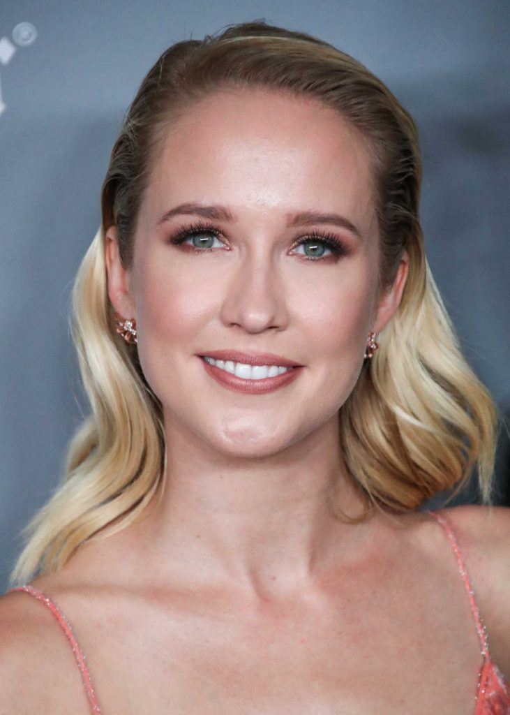 Anna Camp at the 20th Costume Designers Guild Awards in Beverly Hills 02/20/2018-5