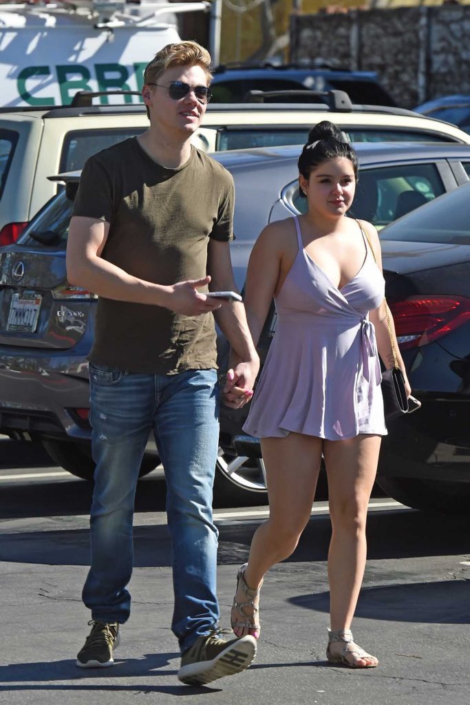 Ariel Winter Was Spotted Out in Los Angeles 02/16/2018-2