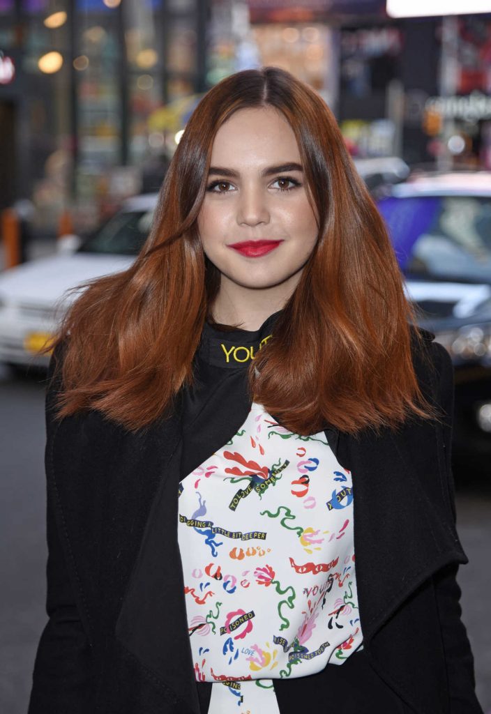 Bailee Madison Visits MTV TRL Studios in NYC 01/31/2018-5