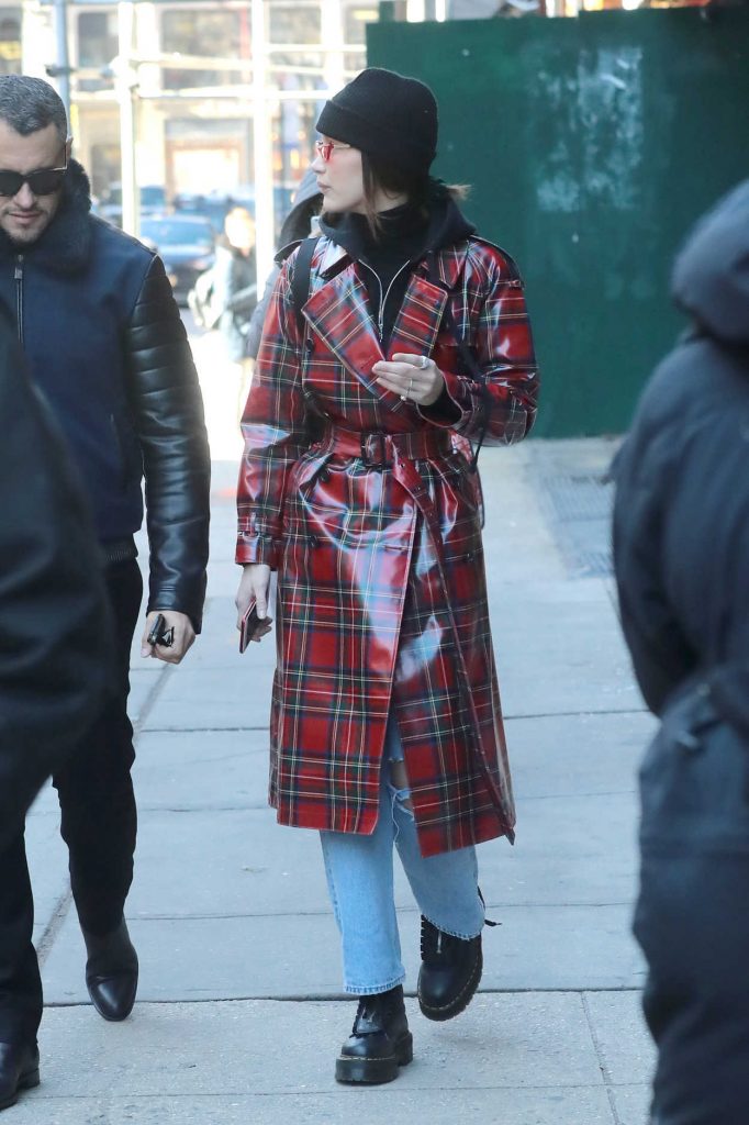 Bella Hadid Was Seen Out in NoHo, New York 01/31/2018-3