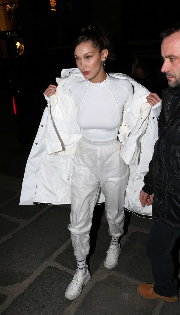 Bella Hadid Was Seen Out in Paris 02/27/2018-3