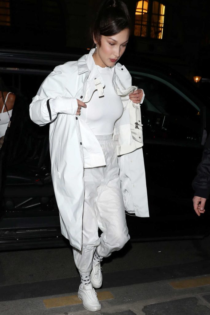 Bella Hadid Was Seen Out in Paris 02/27/2018-4