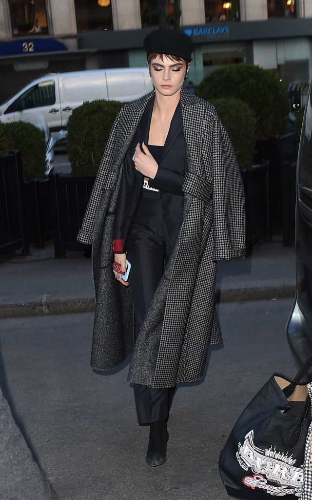 Cara Delevingne Was Seen Out in Paris 02/27/2018-3