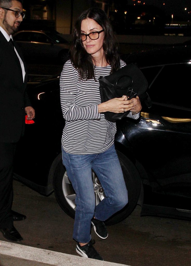 Courteney Cox Arrives at LAX Airport in Los Angeles 02/16/2018-2