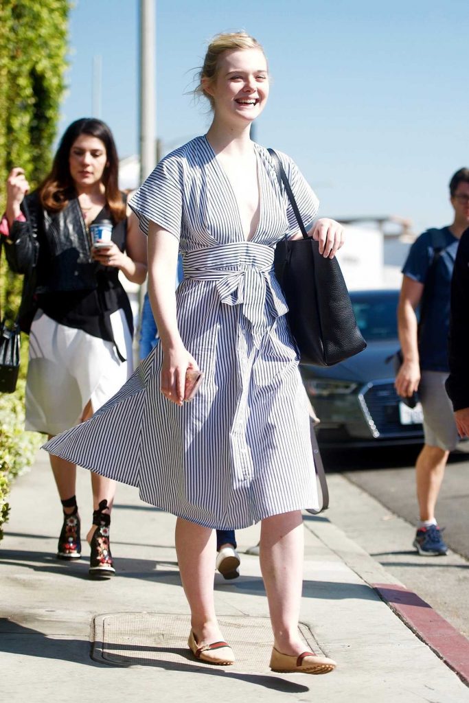 Elle Fanning Out Shopping on Melrose Place in West Hollywood 02/09/2018-1