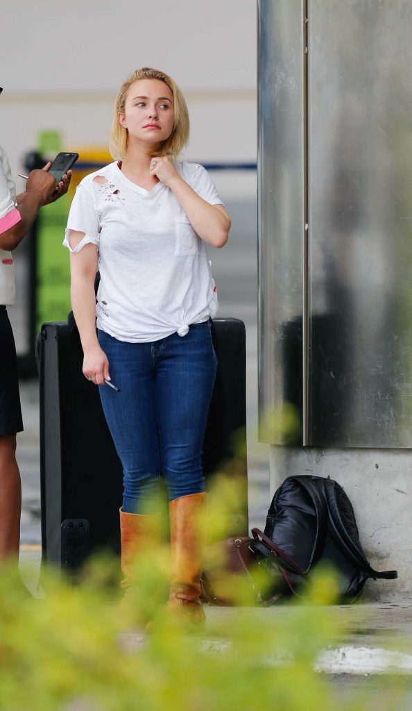 Hayden Panettiere Was Spotted at the Barbados Airport 02/13/2018-4
