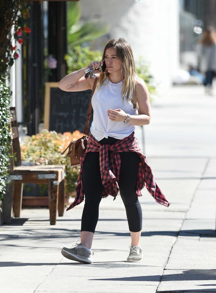 Hilary Duff Goes for Lunch in LA 02/15/2018-3