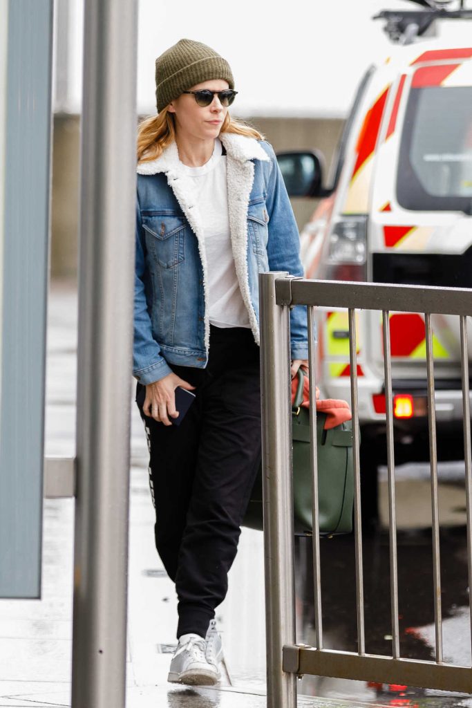 Kate Mara Was Spotted at Heathrow Airport in London 02/19/2018-2
