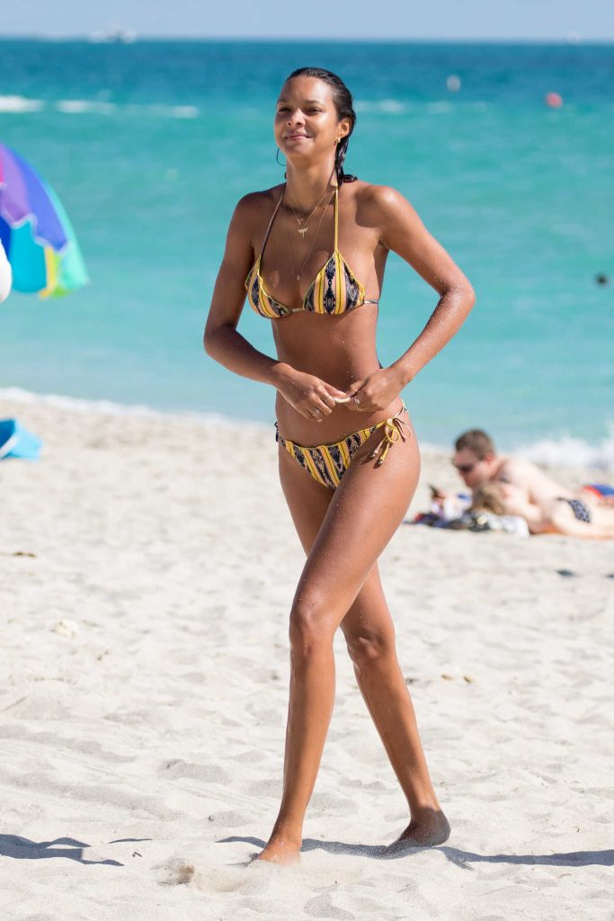 Lais Ribeiro in Bikini at the Beach in Miami 02/18/2018-2