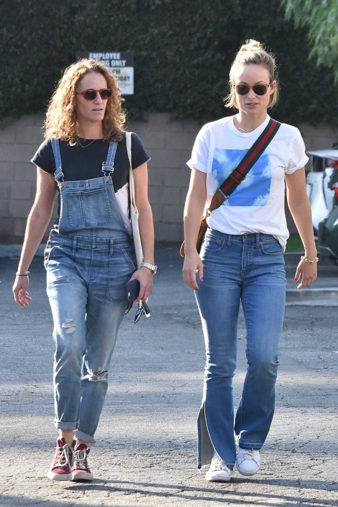 Olivia Wilde Was Spotted Out with a Friend in Los Angeles 02/05/2018-5