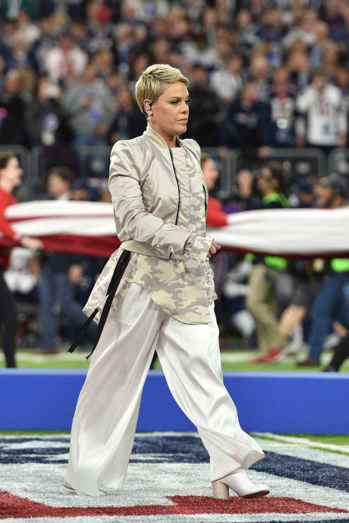 Pink at the Super Bowl LII at US Bank Stadium in Minneapolis 02/04/2018-1