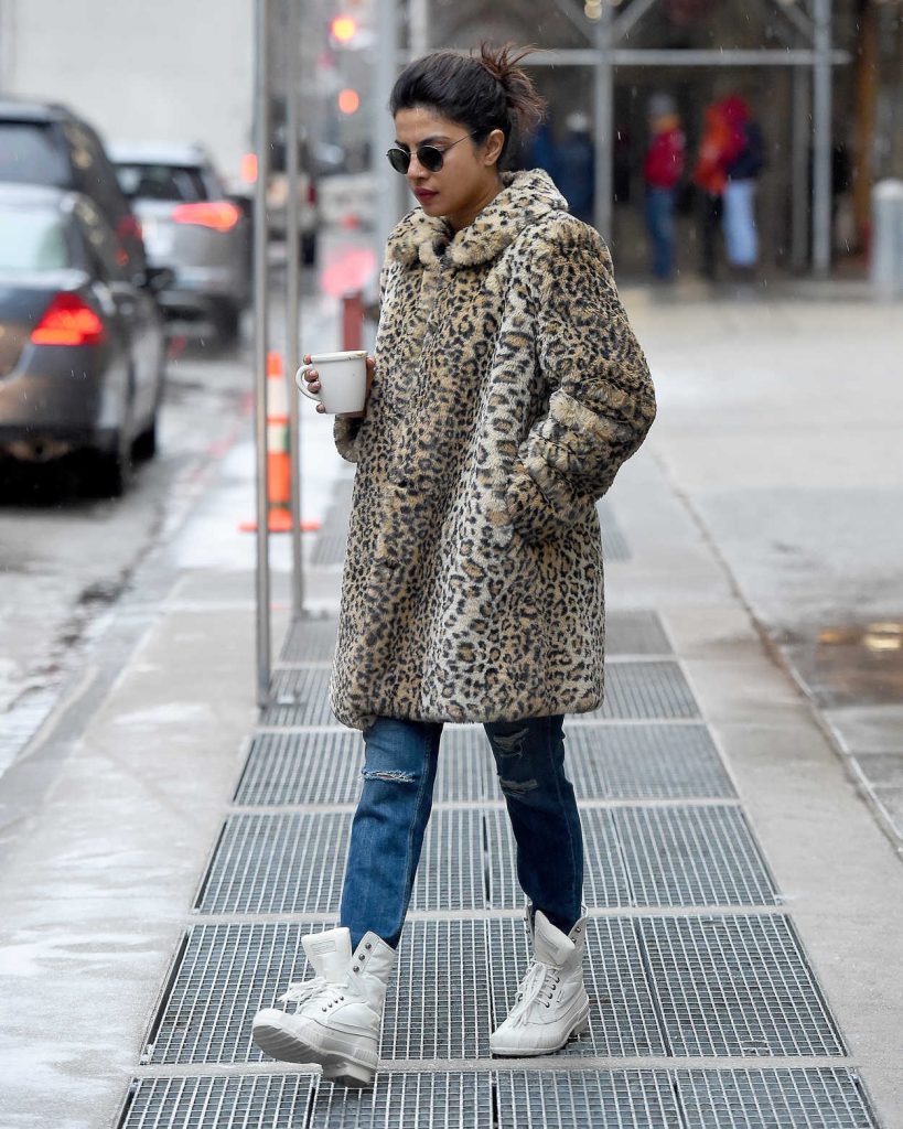 Priyanka Chopra Wears a Leopard Print Coat in New York City 02/07/2018-5