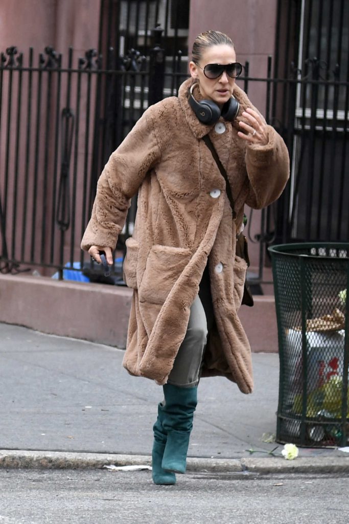 Sarah Jessica Parker Was Spotted Out in New York City 02/12/2018-3