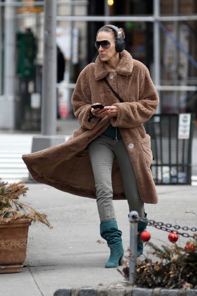 Sarah Jessica Parker Was Spotted Out in New York City 02/12/2018-5