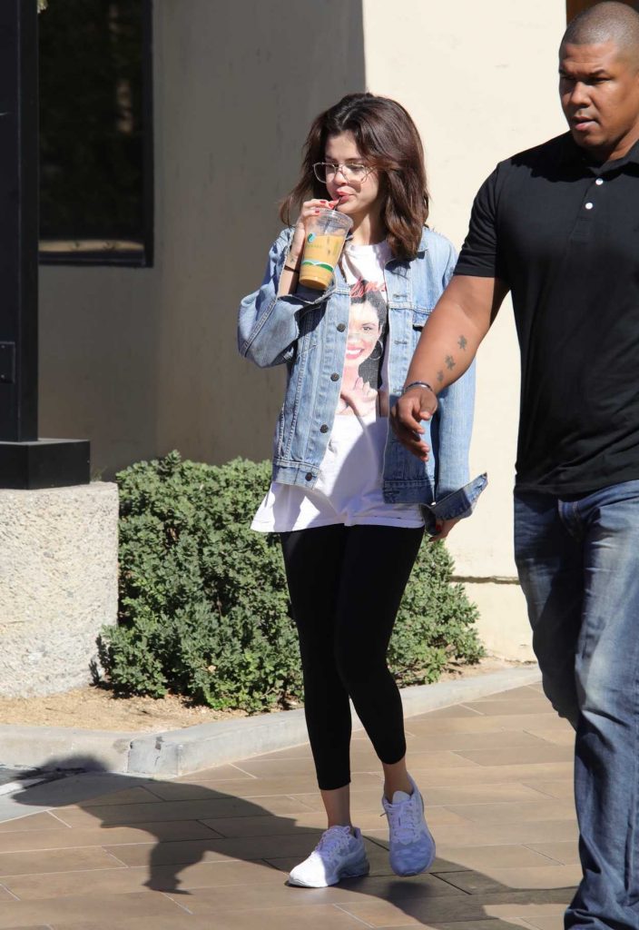 Selena Gomez Heads to a Business Meeting in LA 02/08/2018-2