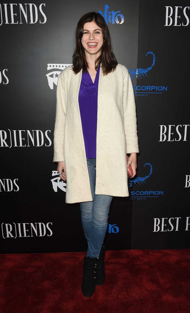 Alexandra Daddario at the Best F(r)iends Premiere in Los Angeles 03/28/2018-2