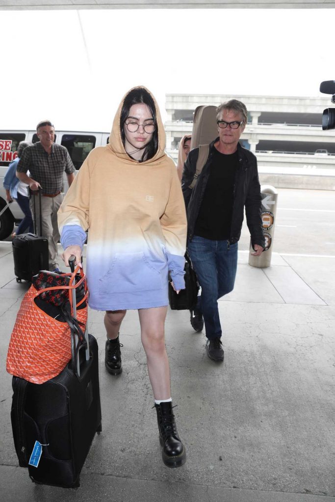 Amelia Gray Hamlin Arrives at LAX Airport in LA 03/30/2018-2