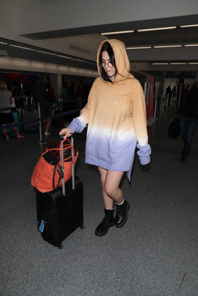 Amelia Gray Hamlin Arrives at LAX Airport in LA 03/30/2018-5