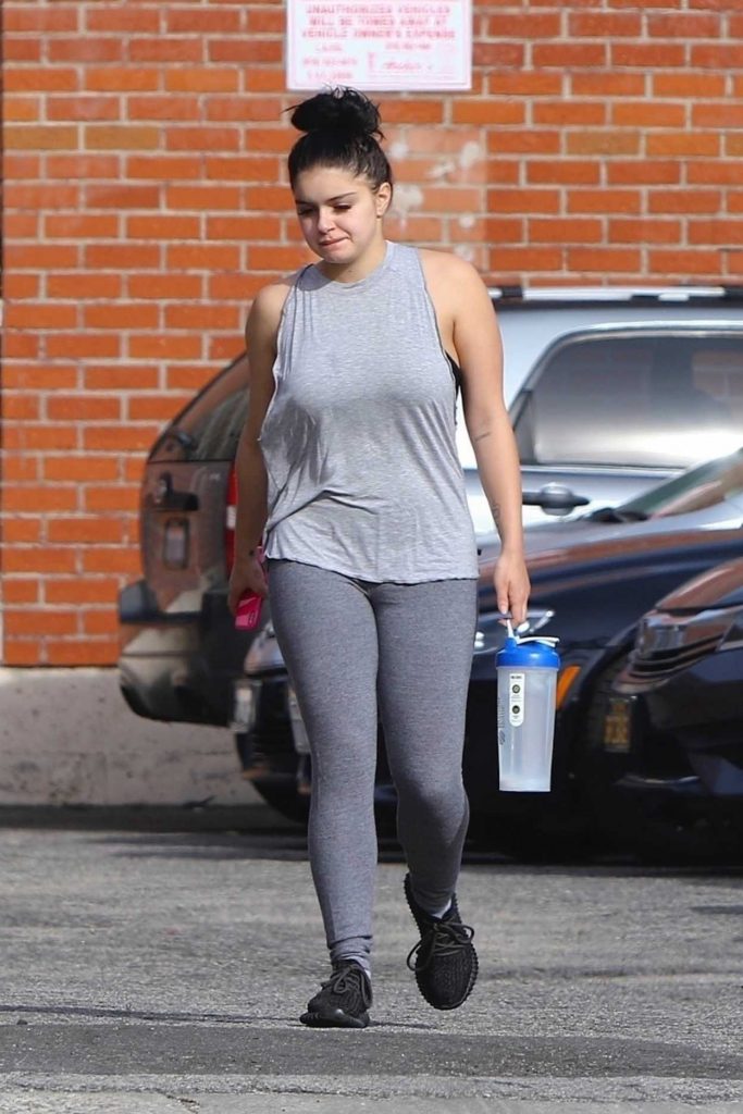 Ariel Winter Leaves the Gym in Los Angeles 03/30/2018-1