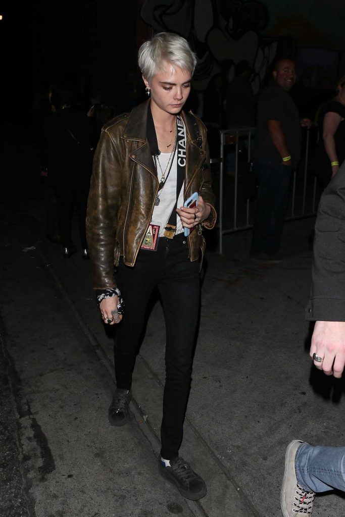 Cara Delevingne Attends The Darkness Concert with a Friend in Hollywood 03/30/2018-2