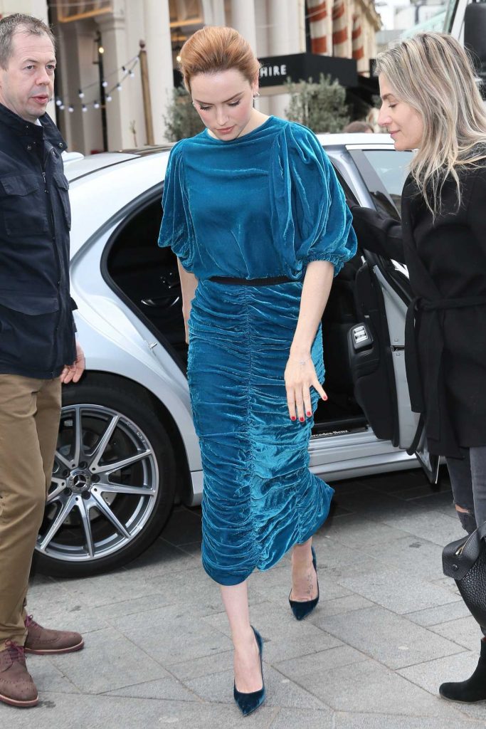Daisy Ridley Arrives at Global Studios in London 03/09/2018-1