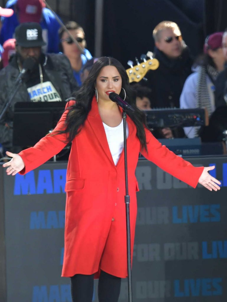 Demi Lovato Performs at the March for Our Lives in Washington 03/24/2018-2