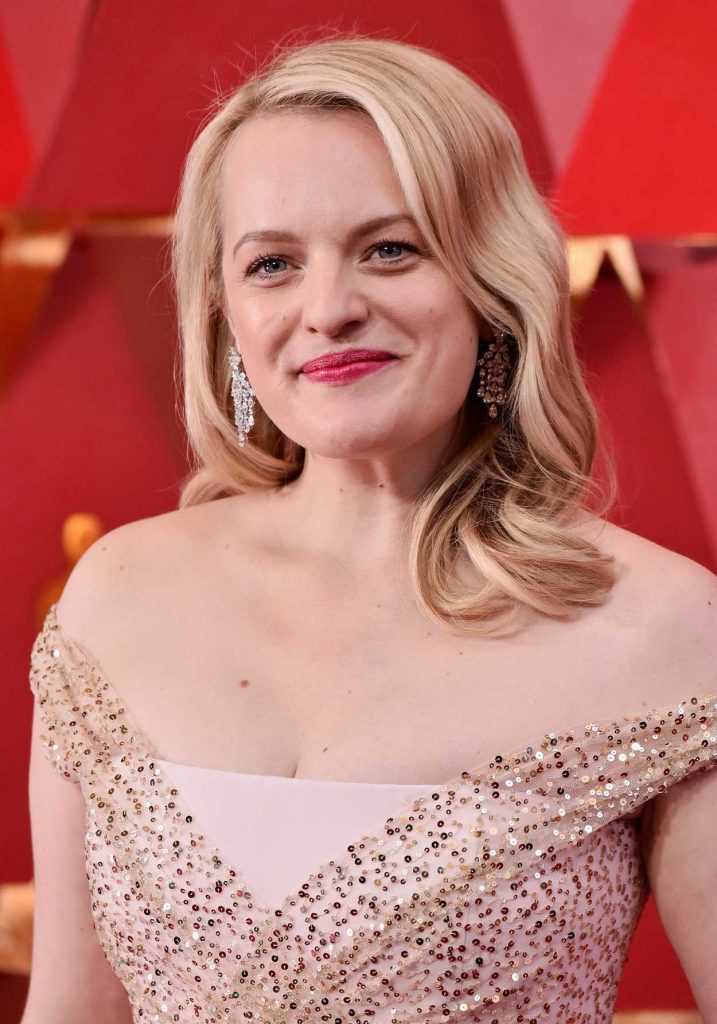 Elisabeth Moss at the 90th Annual Academy Awards in Los Angeles 03/04/2018-5