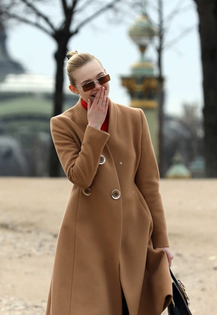 Elle Fanning Was Seen Out in Paris 03/05/2018-4